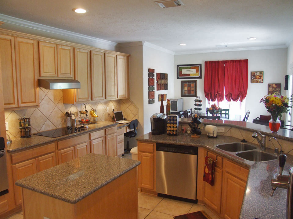 Kitchen of FSBO in Kingwood (Houston)