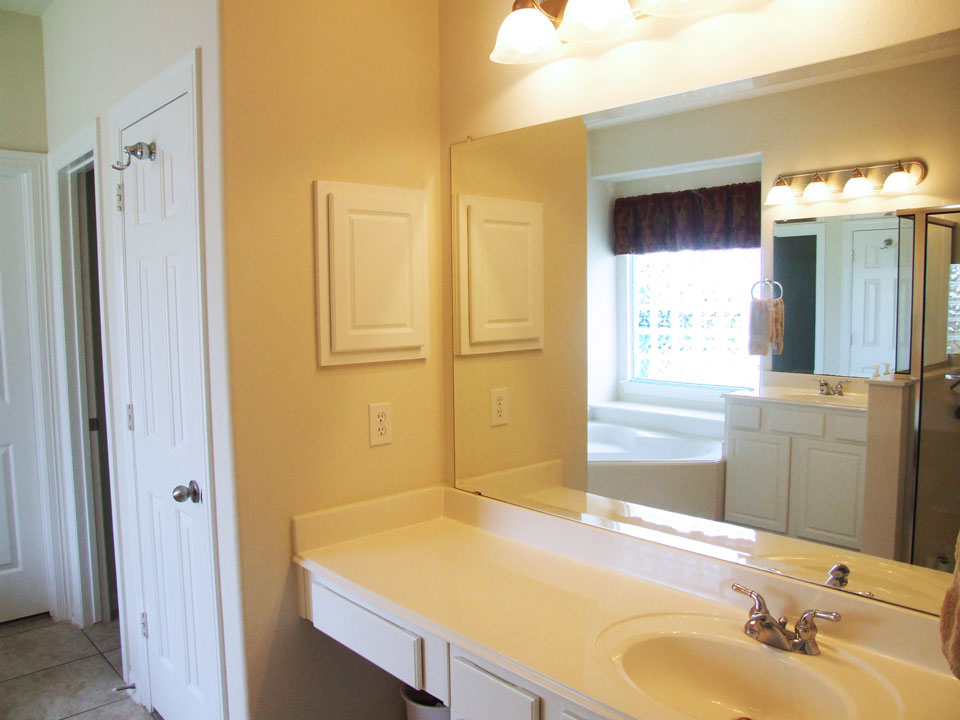 Master Bath of FSBO in Kingwood TX